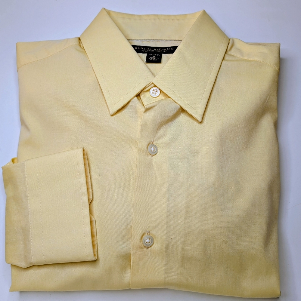 Banana Republic Men’s Stretch Slim Fit Dress Shirt – Light Yellow (Size S)